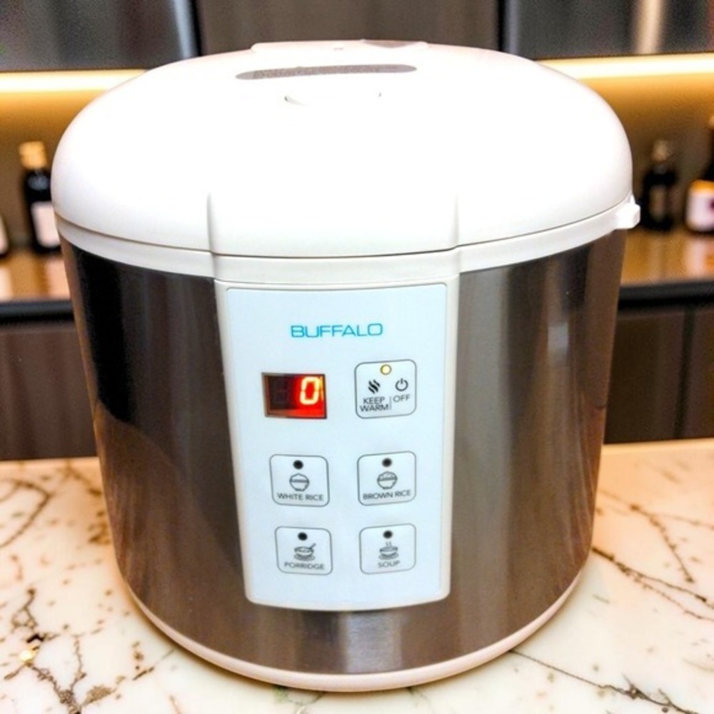 Buffalo Rice Cooker KWBSC18II Stainless Steel Inner Pot 10 Cup White Multicooker